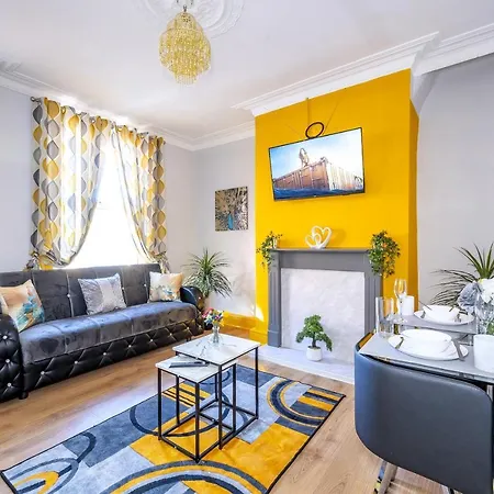 *1Es* For Your Most Relaxed & Cosy Stay + Free Parking + Free Fast Wifi * Leeds  Exterior photo